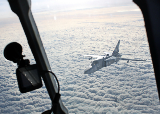 Морская авиация БФ отрабатывает дозаправку самолетов в воздухе