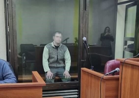 Суд отправил в СИЗО калининградца, вонзившего нож в шею жителя Черняховска