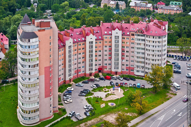 В Калининграде почти сравнялась стоимость жилья во «вторичке» и новостройках