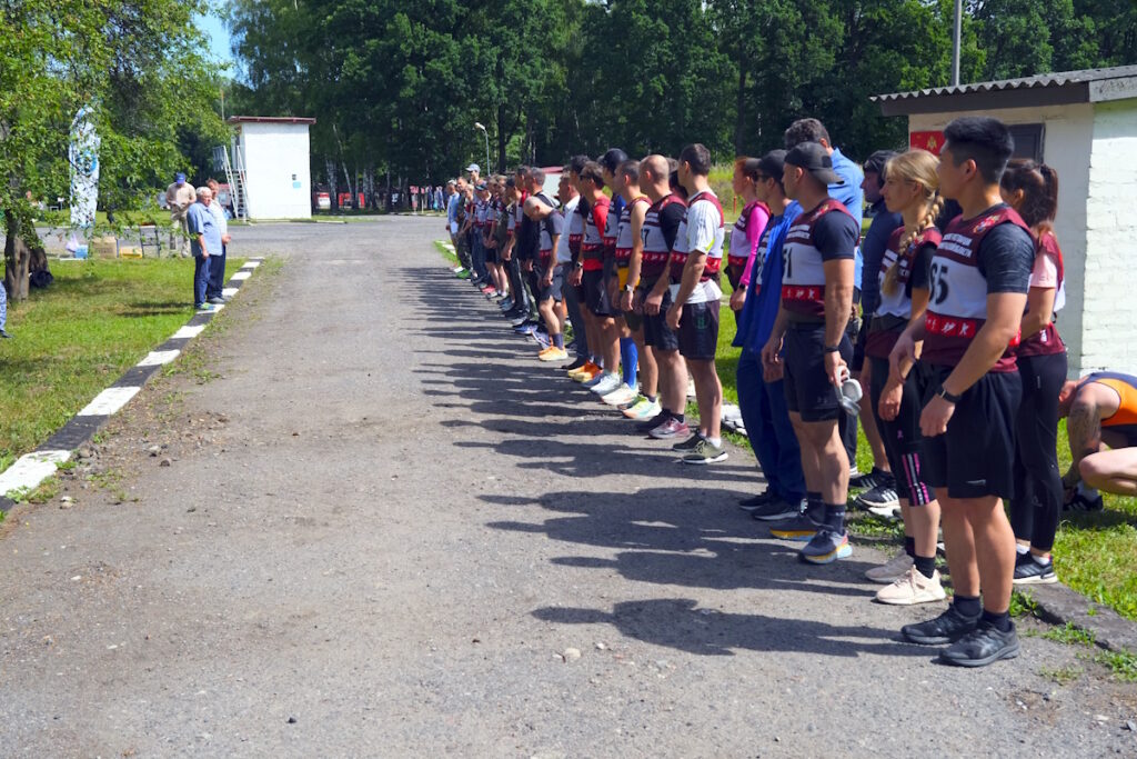 Калининградские силовики разыграли медали чемпионата по служебному биатлону