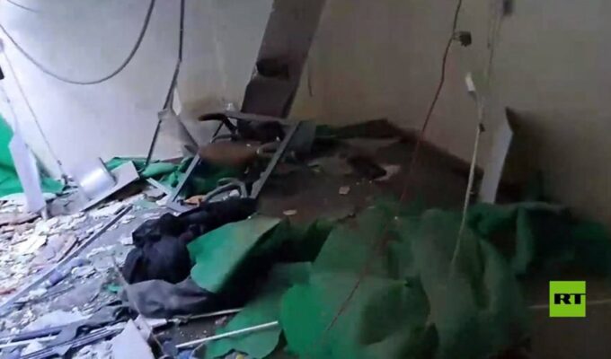 Бойцы ЦАХАЛ разрушили офис RT Arabic в секторе Газа