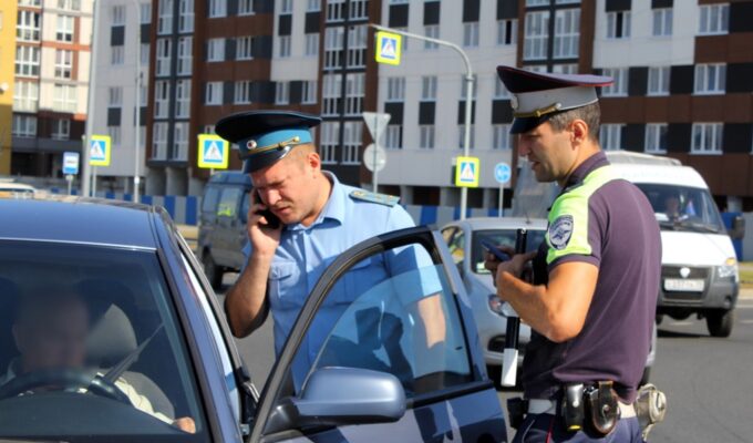 ГИБДД и приставы устроили облаву на должников