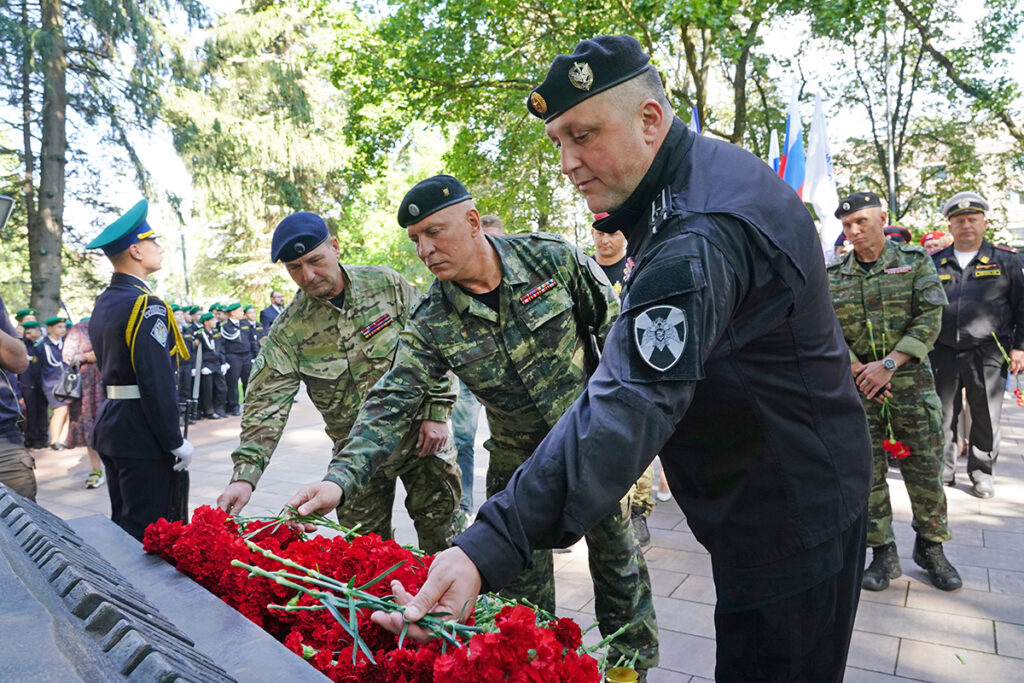 Ходят по краю и умирают во имя жизни других