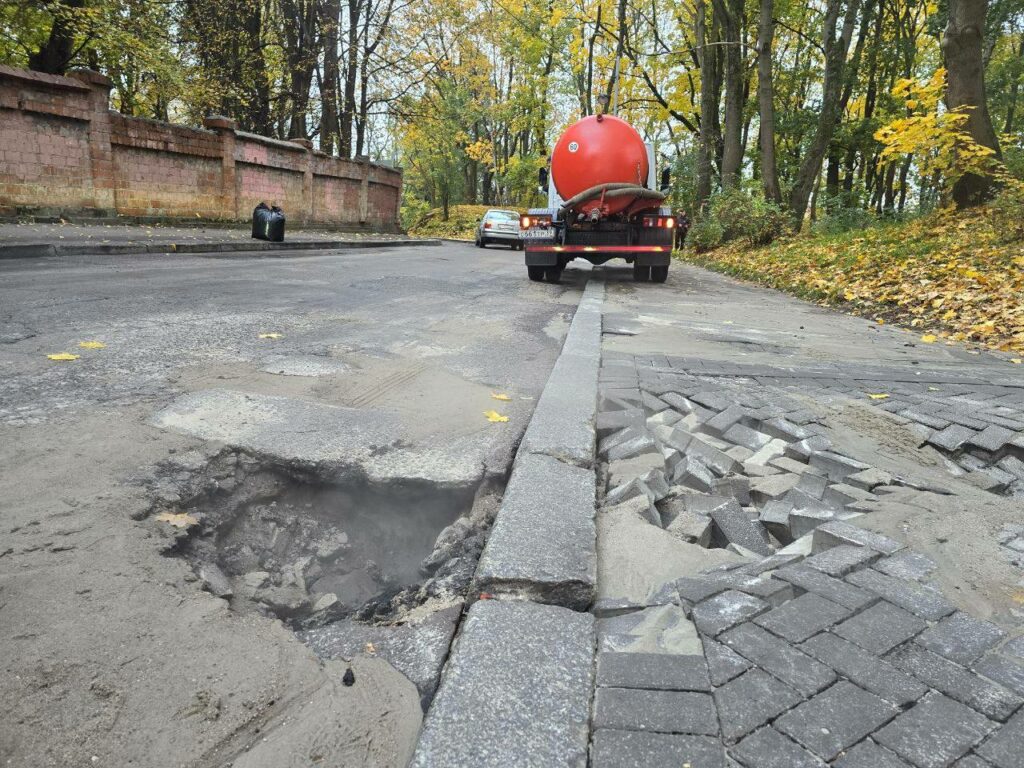 Кипяток затопил улицы Калининграда