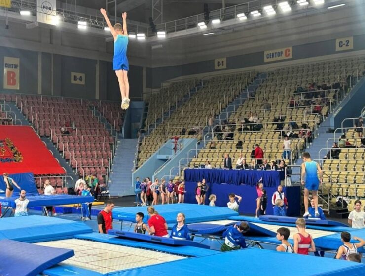 Спортсмены из Калининграда завоевали серебро и бронзу первенства России по прыжкам на батуте