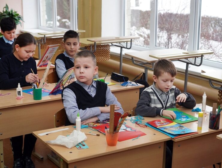 Приемная кампания в первые классы стартует 1 апреля Приемная кампания в первые классы стартует 1 апреля