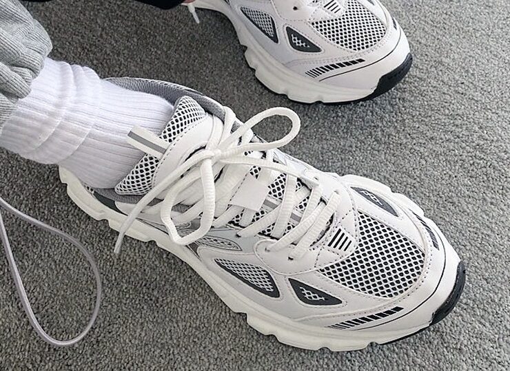 Кража в калининградском хостеле: полиция поймала похитителя дорогих кроссовок