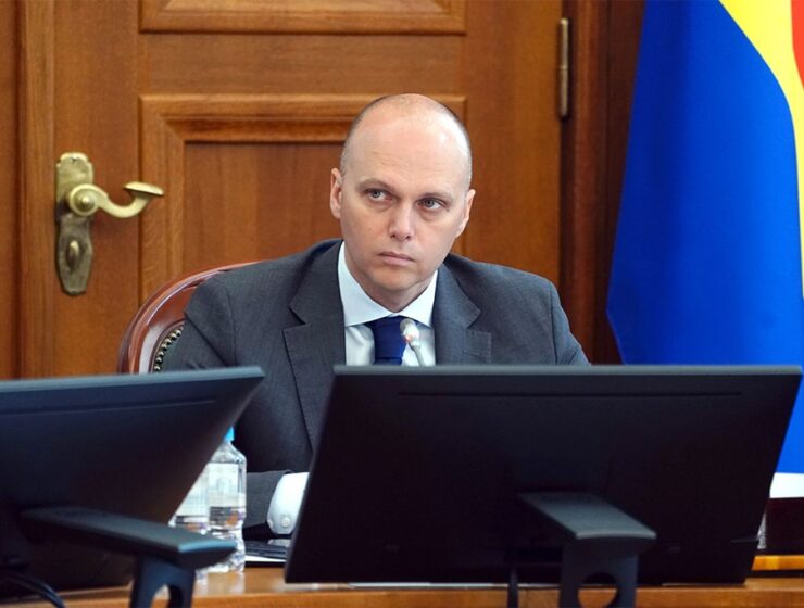 Губернатор Калининградской области проведёт прямую линию с жителями региона Губернатор Калининградской области проведёт прямую линию с жителями региона