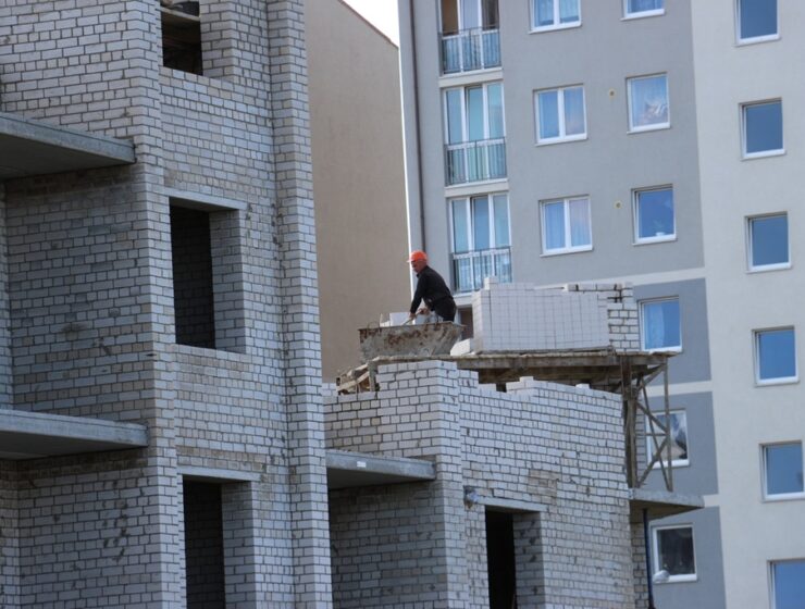 На рынке калининградских новостроек наблюдается снижение цен и предложения