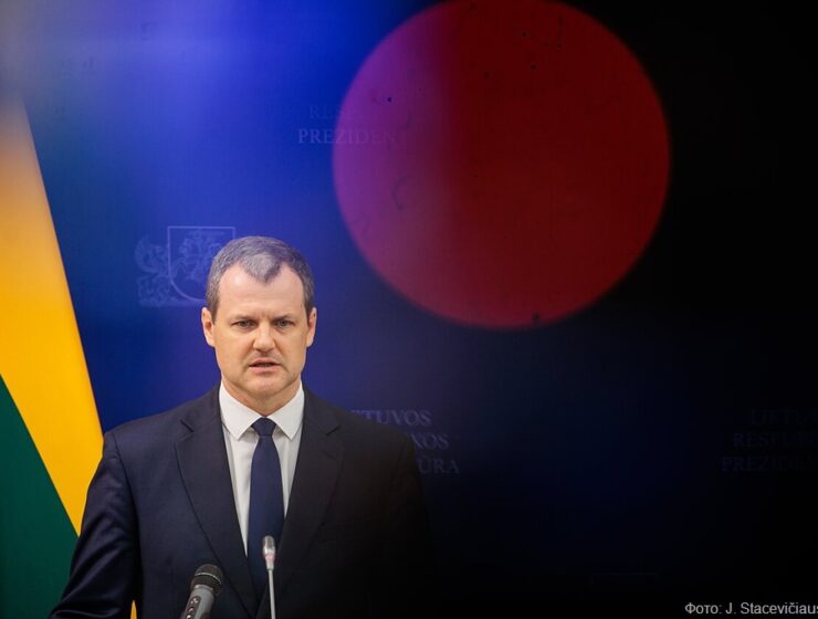 Политический кризис в Литве: Гинтаутас Палуцкас покидает пост премьер-министра