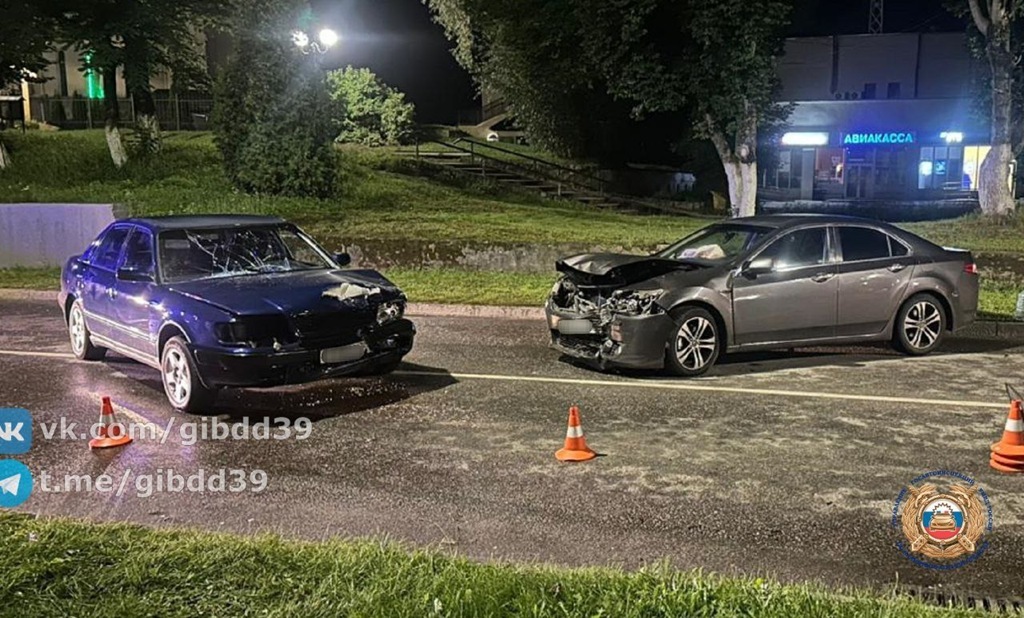 В Балтийске пьяный калининградец устроил ДТП