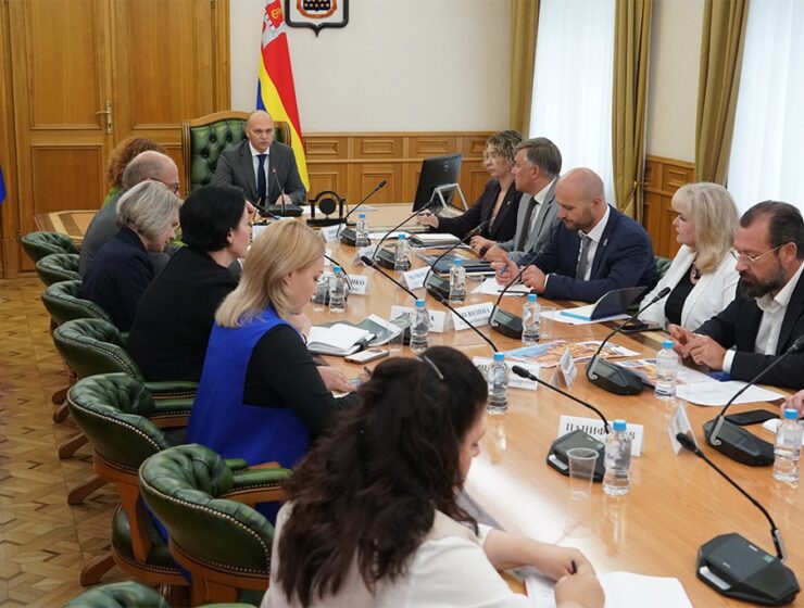 К 80-летию Калининградской области создадут уникальный цифровой путеводитель К 80-летию Калининградской области создадут уникальный цифровой путеводитель