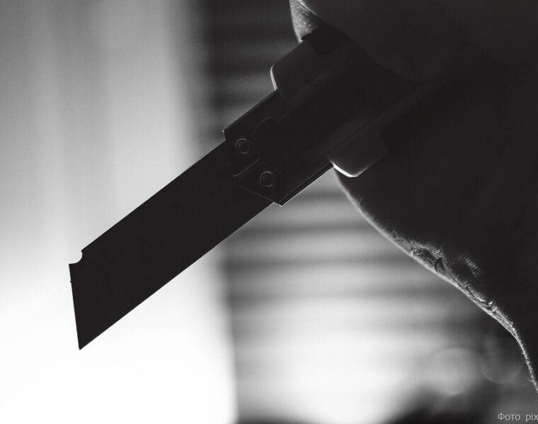 Калининградка ошиблась и вонзила нож в другую женщину