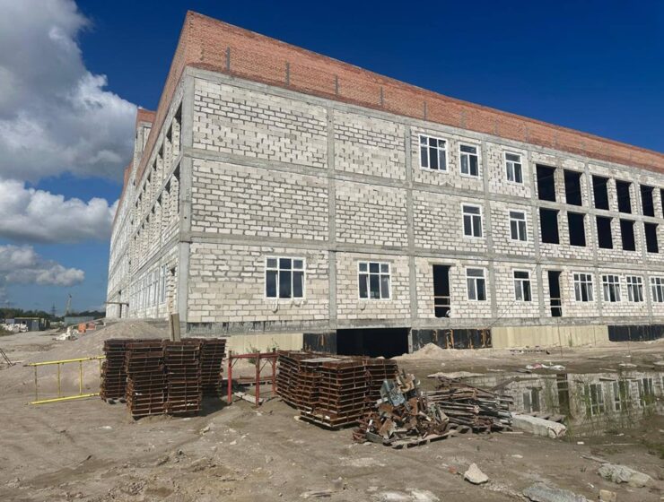 Подросток получил справедливую компенсацию за травму на стройплощадке