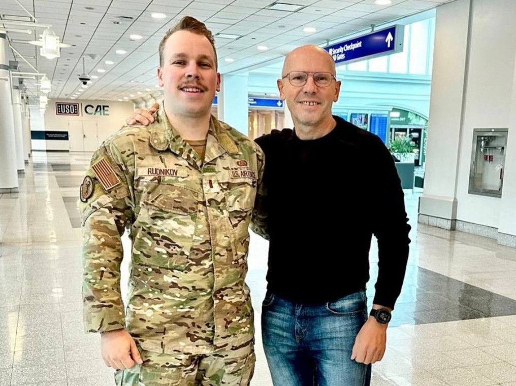 Бывшего главреда «Новых Колёс» признали иноагентом. Его экс-адвокат — в СИЗО по подозрению в работе на иностранное государство Бывшего главреда «Новых Колёс» признали иноагентом. Его экс-адвокат — в СИЗО по подозрению в работе на иностранное государство