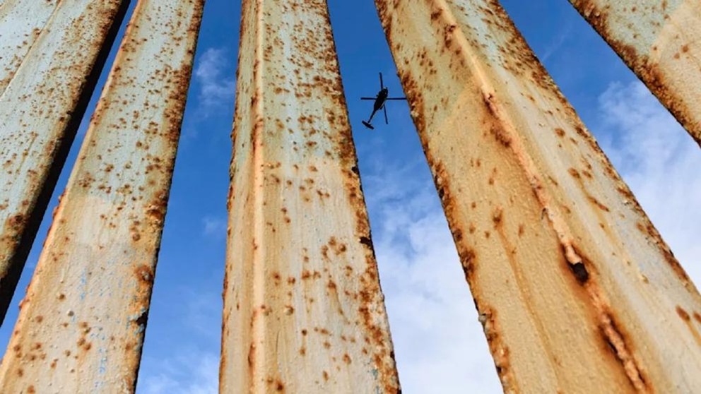 Трамп придумал «горячее» решение для защиты границы с Мексикой