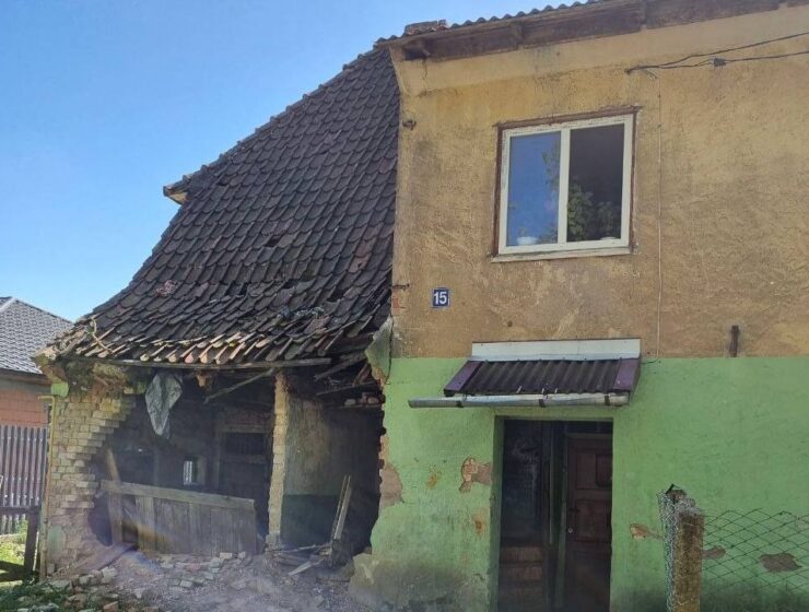 Прокуратура ускорила расселение аварийного дома в Немане