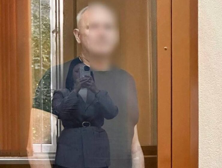 Глава администрации Балтийского округа останется под арестом