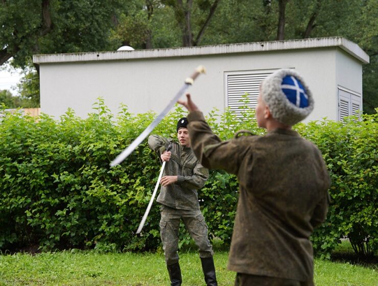 Казачья доблесть и меткость: в Калининграде прошли «Шермиции» и фестиваль песни