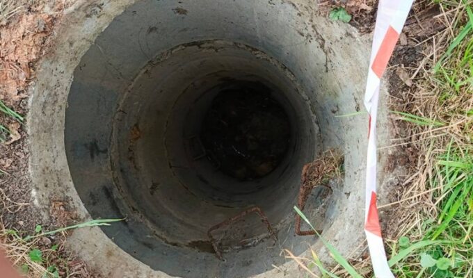 Прокуратура проверяет инцидент с падением ребёнка в колодец в Зеленоградске