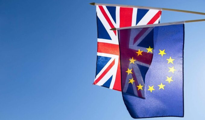 «Пастухи для оппозиции»: Британия увеличила расходы на русскоязычных блогеров