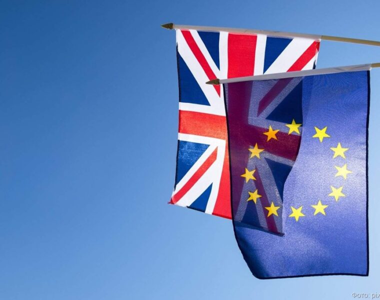 «Пастухи для оппозиции»: Британия увеличила расходы на русскоязычных блогеров