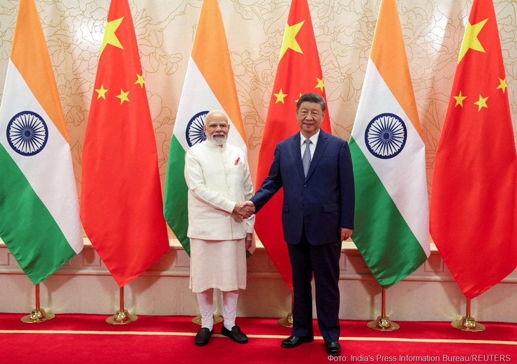 Китай и Индия укрепляют сотрудничество на фоне торговой напряженности с США