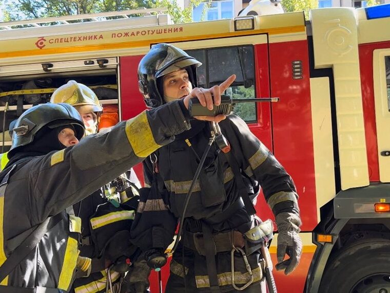 В Калининграде успешно ликвидировали условный пожар в общежитии