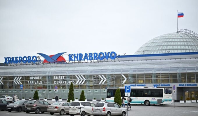 В аэропорту Храброво запустили оплату парковки по QR-коду прямо с карты