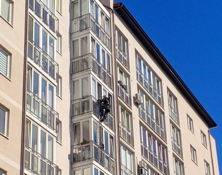 Жара, лоджия и готовящийся обед: как калининградку спасали из «солнечной ловушки»