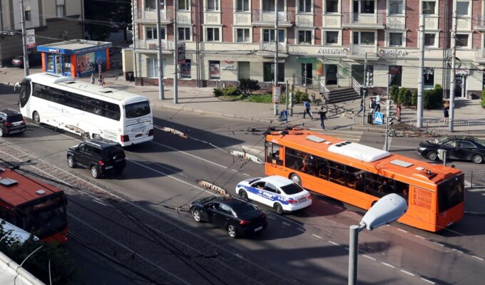 Дятлова отдаст Чкаловску троллейбусы, а Балтрайону — автобусы