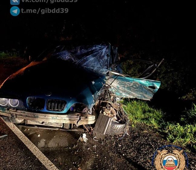 В Калининграде лобовое столкновение отправило 19-летнего водителя в больницу В Калининграде лобовое столкновение отправило 19-летнего водителя в больницу