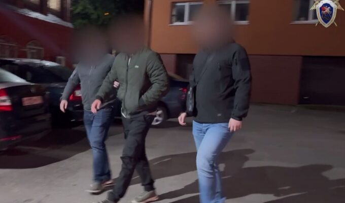 Адвокат и его знакомый обвиняются в посредничестве во взяточничестве