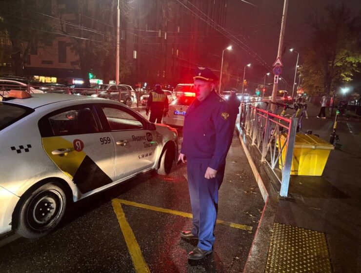 В Калининграде такси сбило ребенка на пешеходном переходе