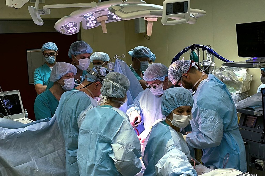 Калининградские врачи спасли пациента, имплантировав искусственный желудочек сердца Калининградские врачи спасли пациента, имплантировав искусственный желудочек сердца