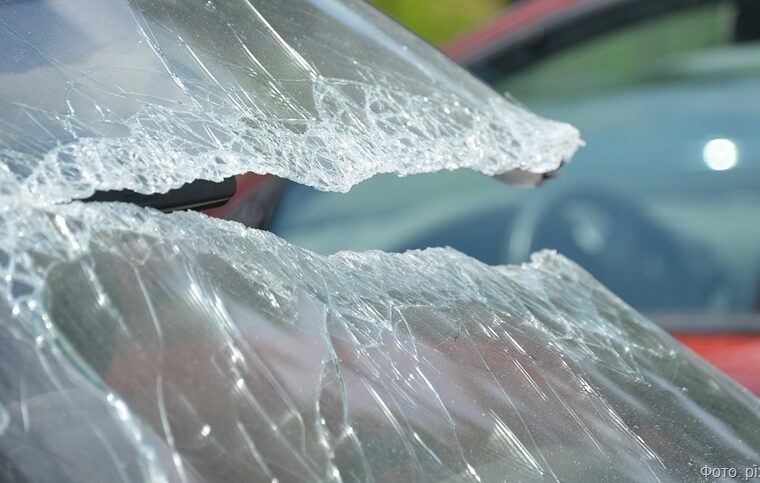 В Гвардейске женщина повредила автомобиль бывшего мужа