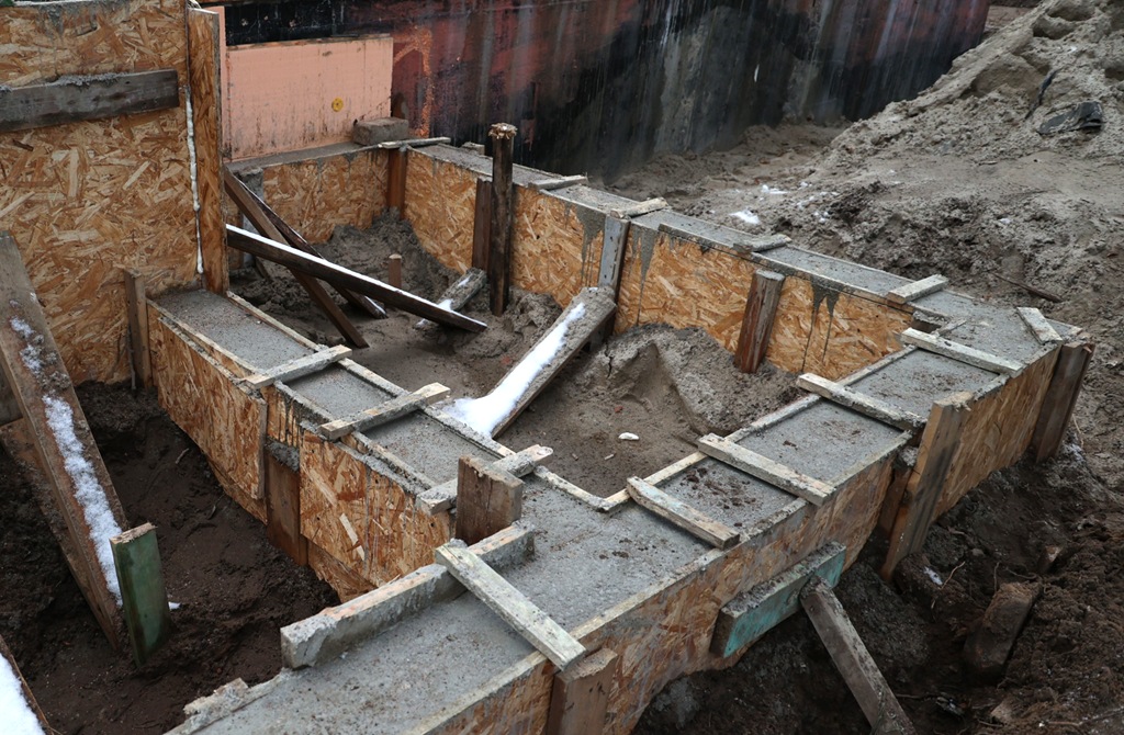 Калининградская область сократила выпуск строительных материалов на фоне роста цен на цемент