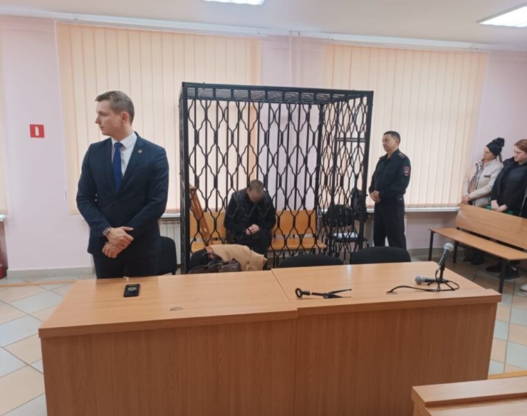 Пьяный водитель, погубивший молодую пару, заключён под стражу после побега от следствия