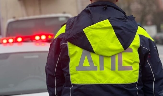 Инспектора ДПС в Правдинске будут судить за взятку в 30 тысяч рублей