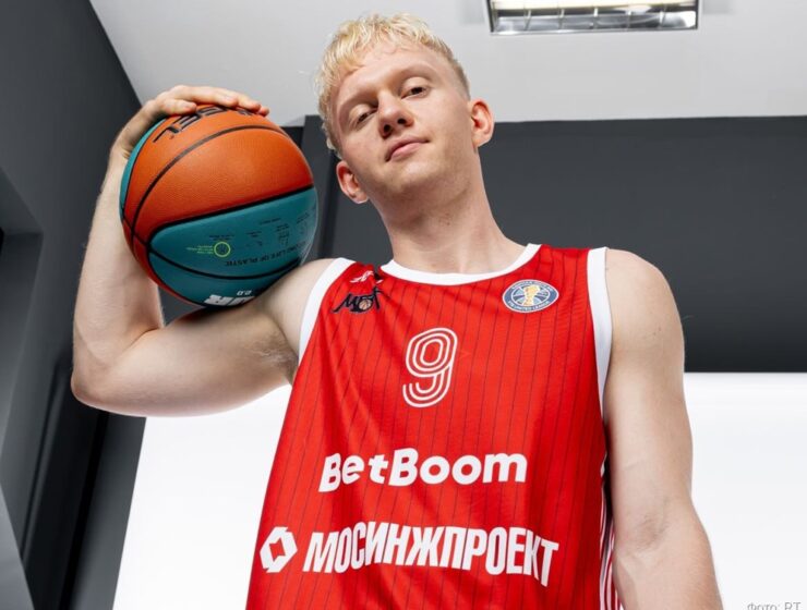 Суд в Париже разрешил экстрадицию российского баскетболиста Касаткина в США Суд в Париже разрешил экстрадицию российского баскетболиста Касаткина в США