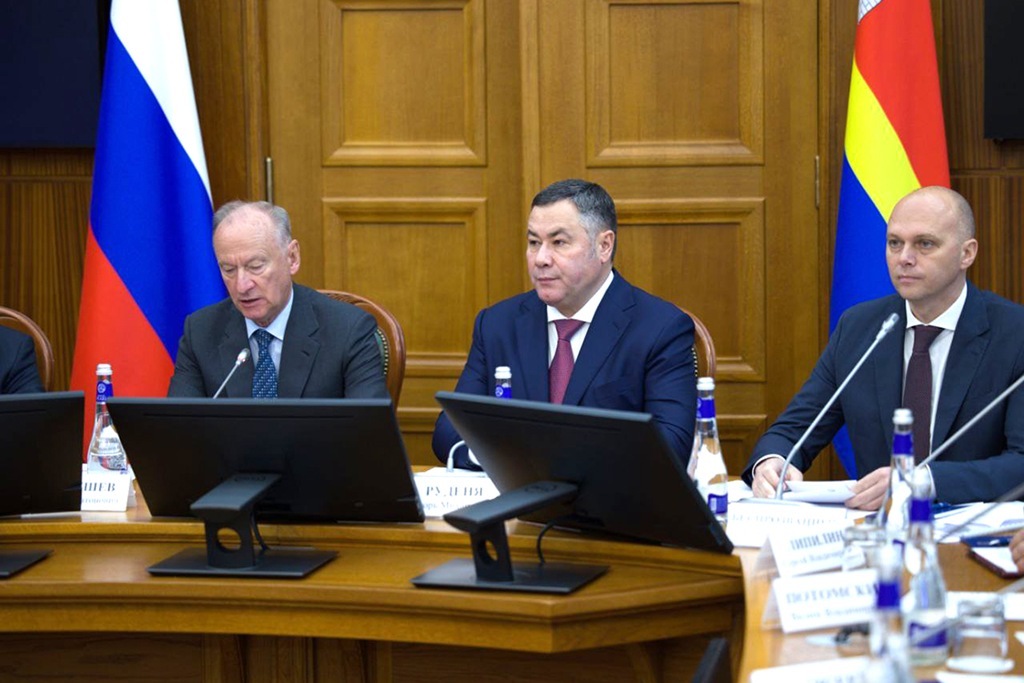 Патрушев и Руденя обсудили в Калининграде угрозы судоходству