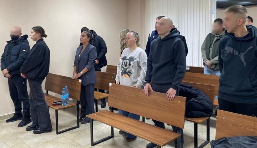 В Калининграде осудили группу, наторговавшую незаконным янтарем на 96 миллионов рублей