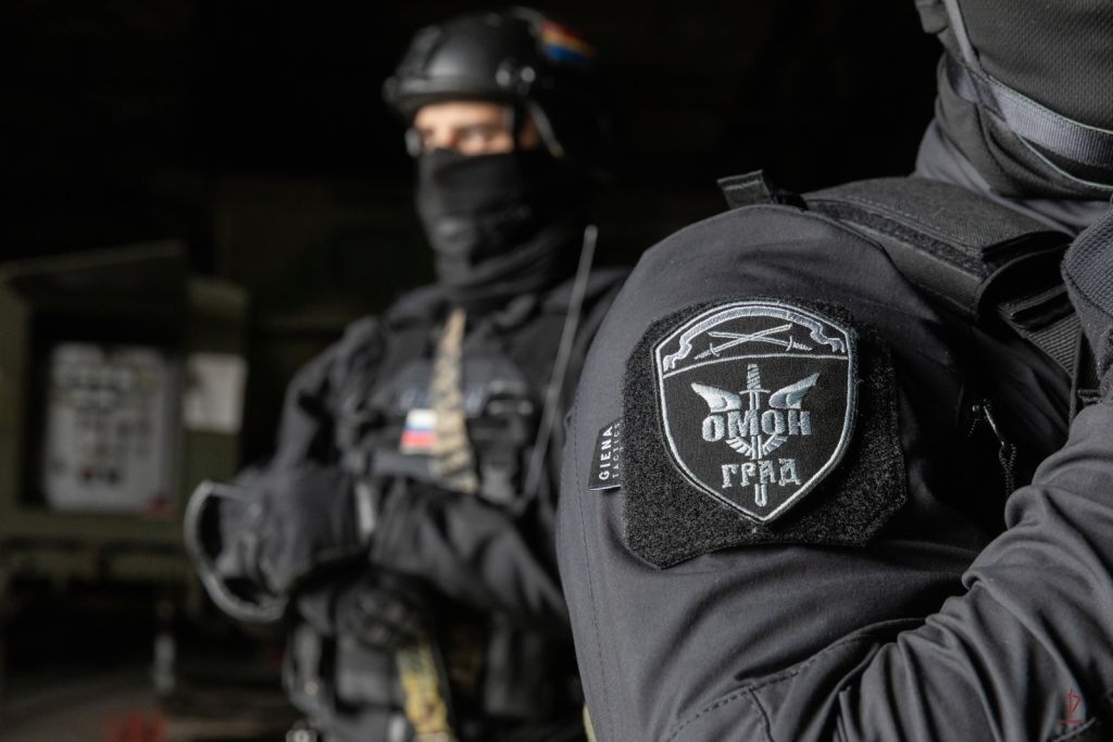 Росгвардейцы взяли с поличным наркодилера в Гурьевском районе Росгвардейцы взяли с поличным наркодилера в Гурьевском районе