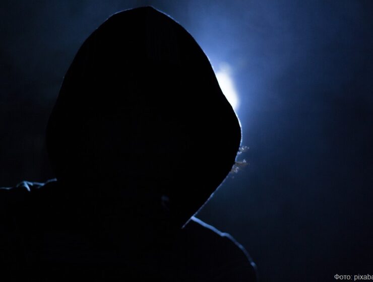 Курьер мошенников обманул 83-летнюю калининградку на 100 тысяч рублей Курьер мошенников обманул 83-летнюю калининградку на 100 тысяч рублей