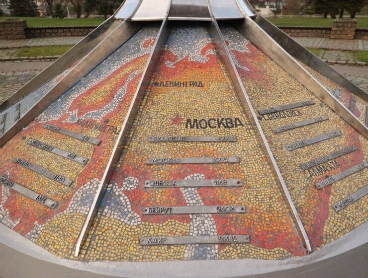 В Калининграде возродили легендарные часы &laquo;Древо времени&raquo;