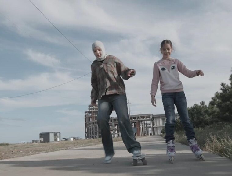 Возвращение домой: как дети из Дагестана спаслись от ужасов ИГИЛ*