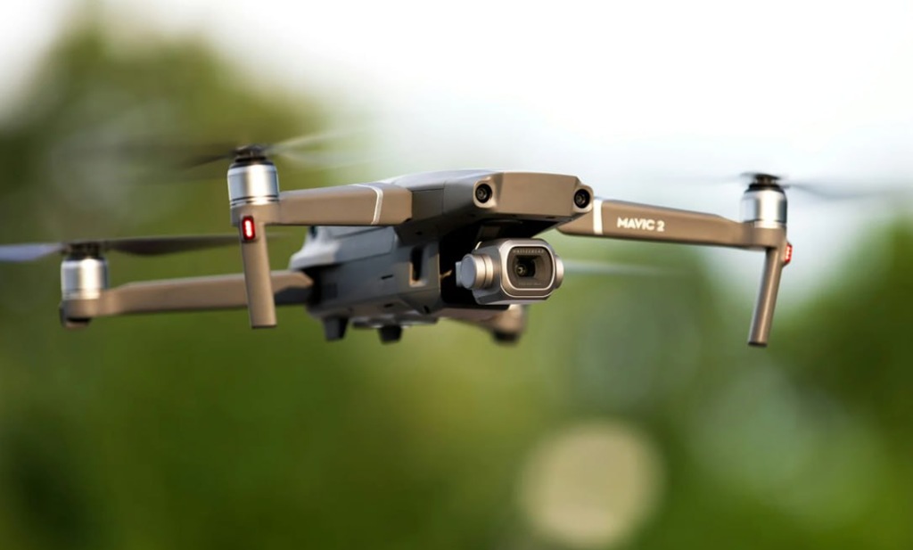 Чешская фирма наживалась на поставках дронов для Украины