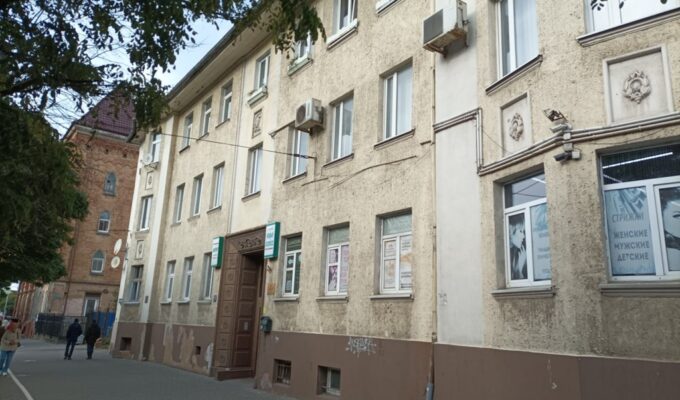 В Калининграде спасают архитектурных «близнецов» на Черняховского и Донского