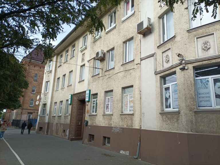 В Калининграде спасают архитектурных &laquo;близнецов&raquo; на Черняховского и Донского