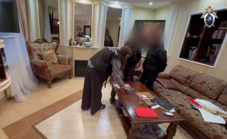 Коммерческого директора калининградской стройфирмы обвинили в хищении квартиры за 3,6 млн рублей